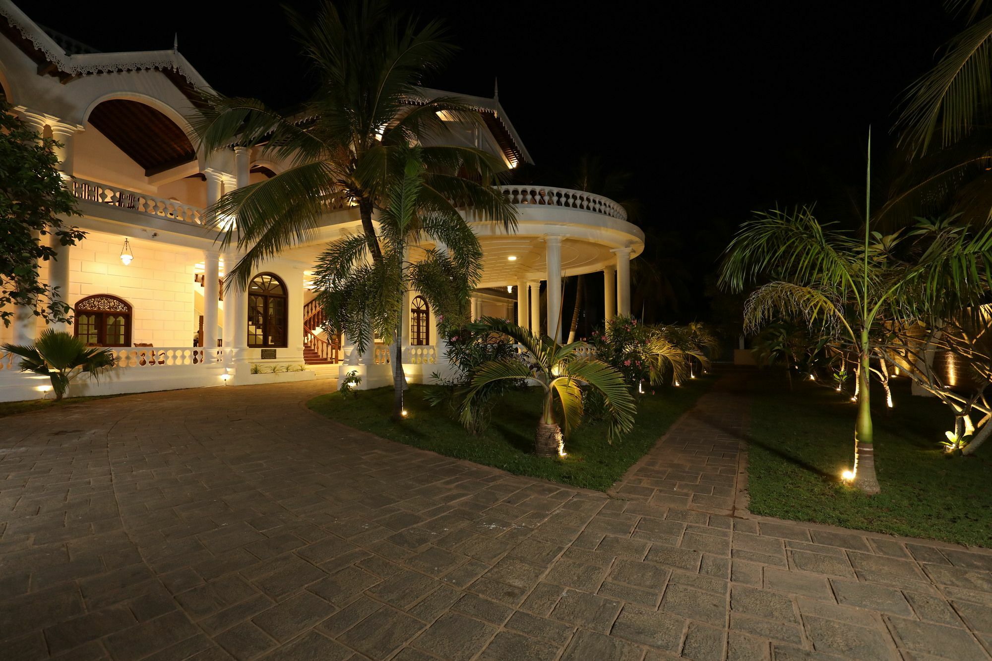 Joe'S Resort Bentota Extérieur photo